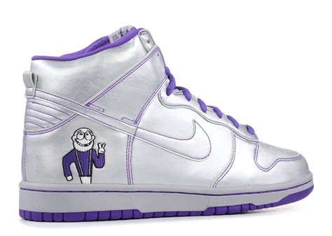 nike sb dinosaur jr fakes|nike dunk high sb.